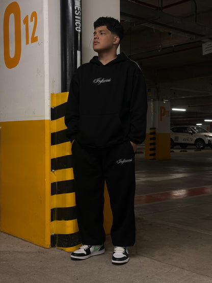 Infamus Luxury Black