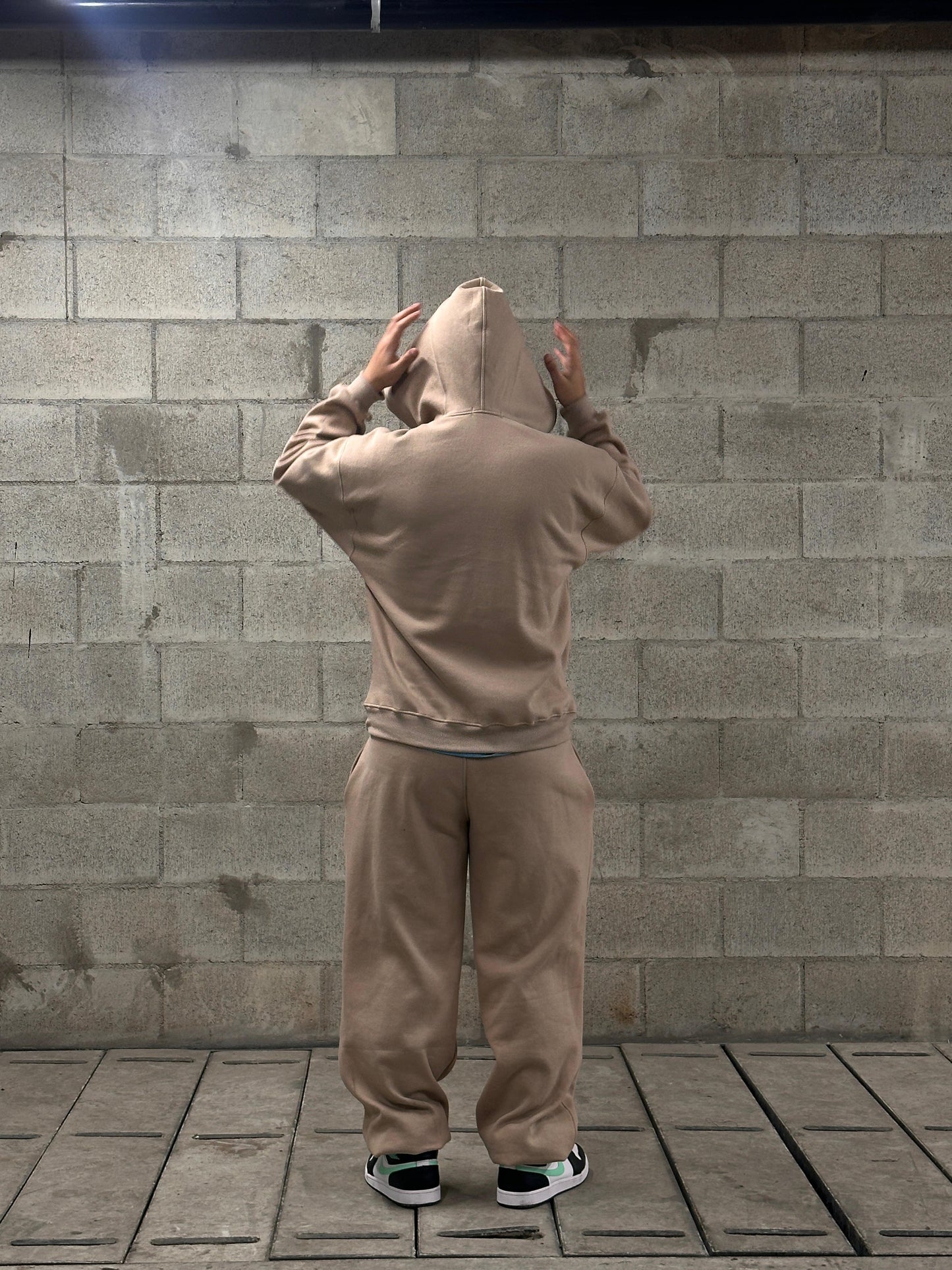 Infamus Luxury Beige