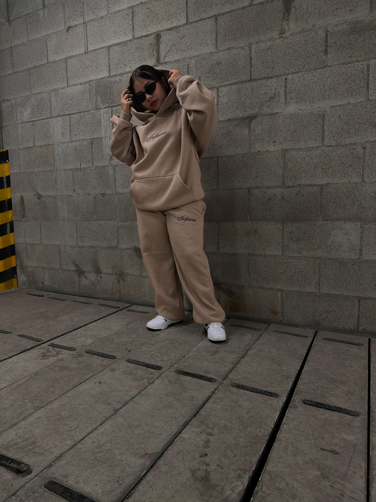 Hoodie Luxury Beige